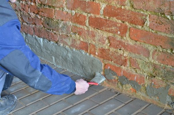 Uzavření injektážních vrtů a utěsnění roviny injektáže